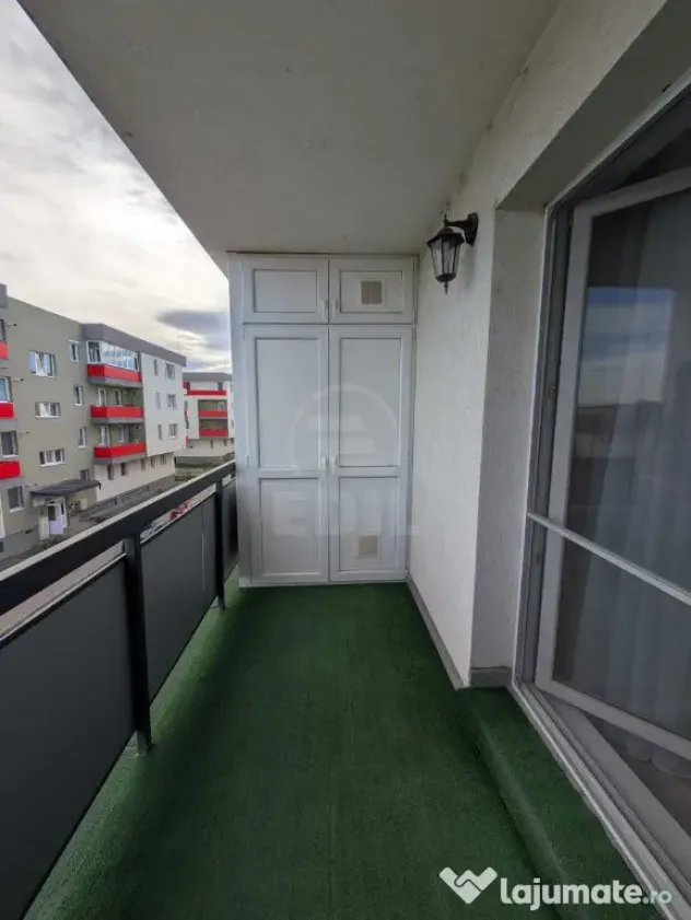 Apartament cu 3 camere,mobilat si utilat,zona Terra