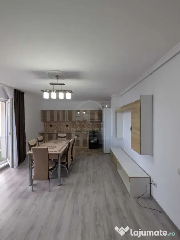 Apartament cu 3 camere,mobilat si utilat,zona Terra