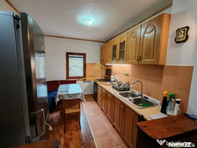 Apartament de închiriat – 2 camere, Bacău, zona Piaț... - Bacau (Bacau)