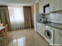 Apartament 2 camere de închiriat în Titan