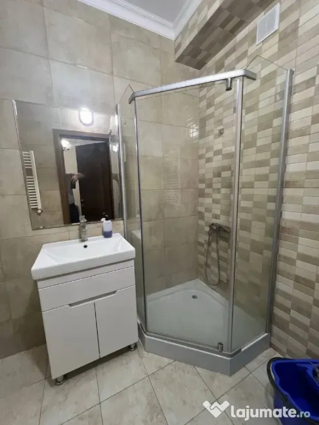Garsoniera de inchiriat in zona Drumul Taberei