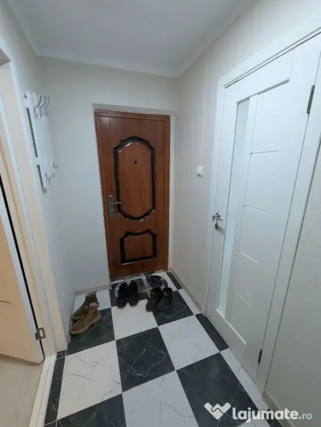 Garsoniera de inchiriat in zona Berceni