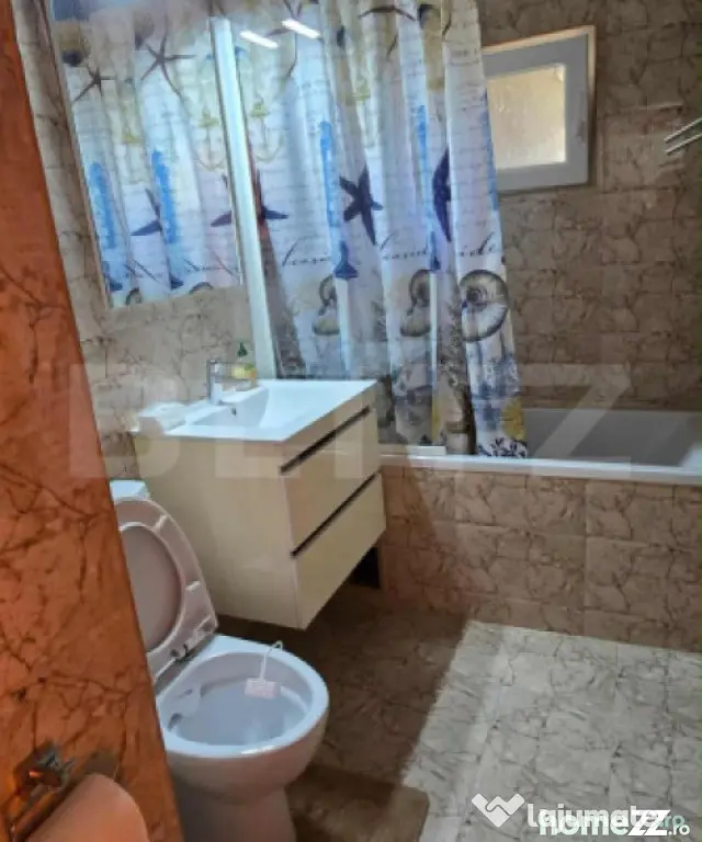 Apartamente 3 camere, 60 mp, zona Micro 4