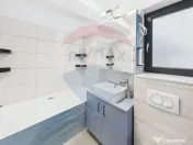 Apartament cu 3 camere de vânzare în zona Lujerului 