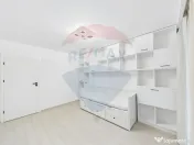 Apartament cu 3 camere de vânzare în zona Lujerului 