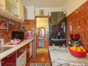 REZERVAT |Apartament cu 3 camere|Decomandat|Noua|Loc de p... 