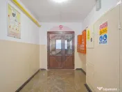 REZERVAT |Apartament cu 3 camere|Decomandat|Noua|Loc de p... 