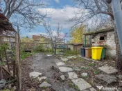 Casa cu teren 454 mp - zona Uta 