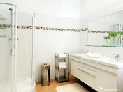 Apartament cu 2 camere de inchiriat in zona Victoriei 