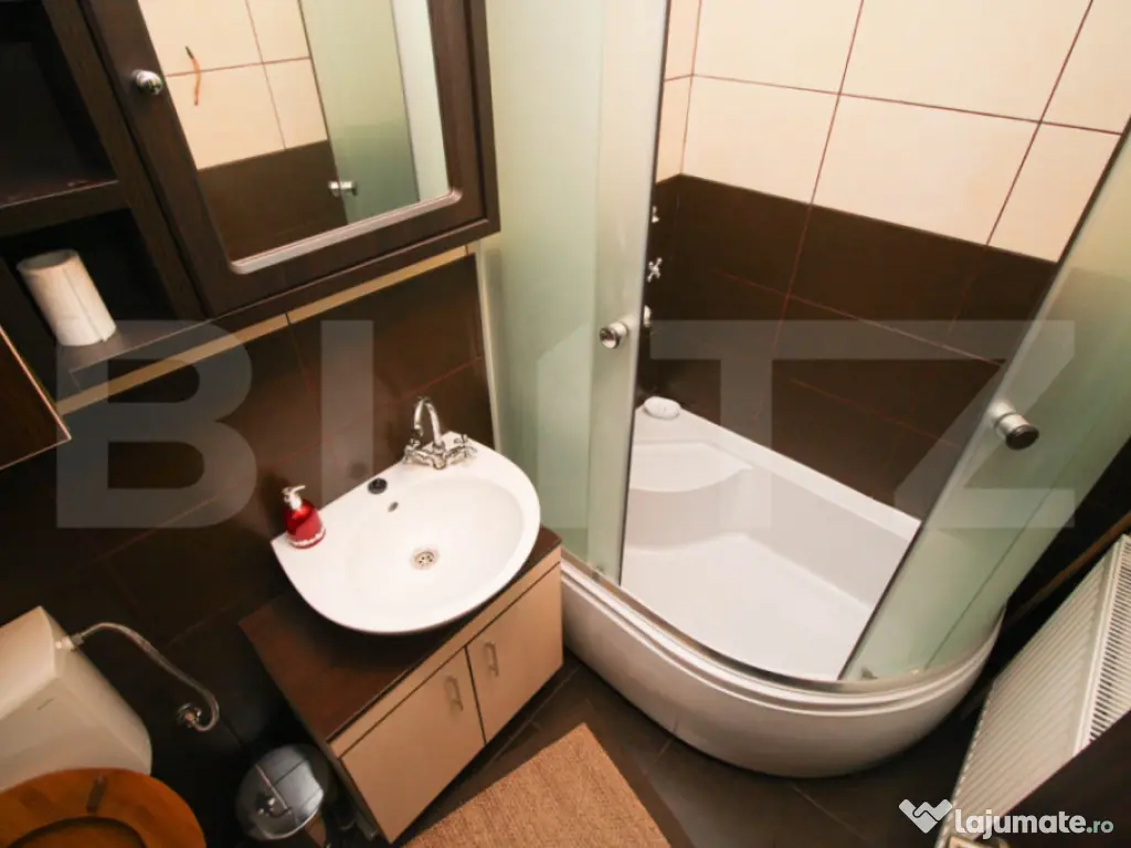 Apartament Ultracentral – 2 Camere, vedere la pădure