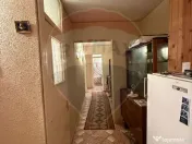 Apartament cu 3 camere de vânzare în zona Central 