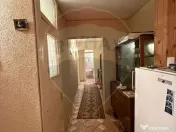 Apartament cu 3 camere de vânzare în zona Central 