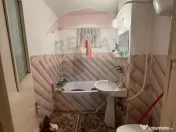 Apartament cu 3 camere de vânzare în zona Central 