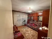Apartament cu 3 camere de vânzare în zona Central 
