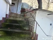 Apartament cu 3 camere de vânzare în zona Central 