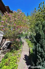 Apartament cu 3 camere de vânzare în zona Central 