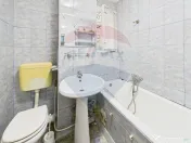 Apartament cu 2 camere de vânzare în zona Eroii Revolutiei 