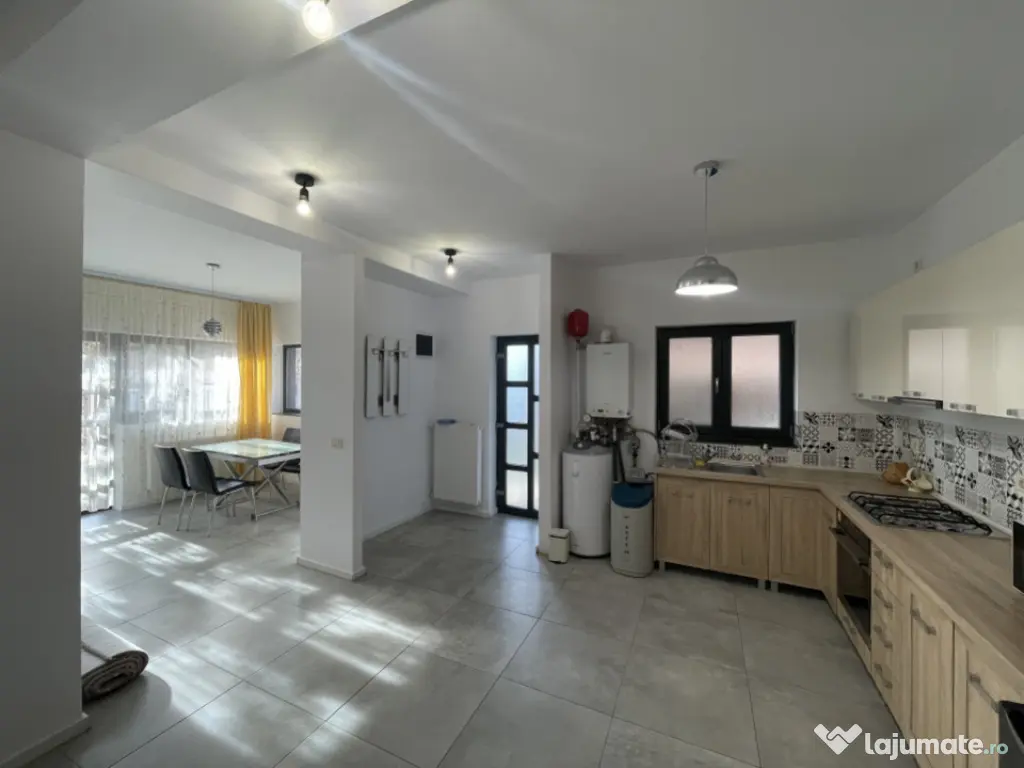 Vila de închiriat P+2E, 146mp, Bragadiru, Cartier Independe