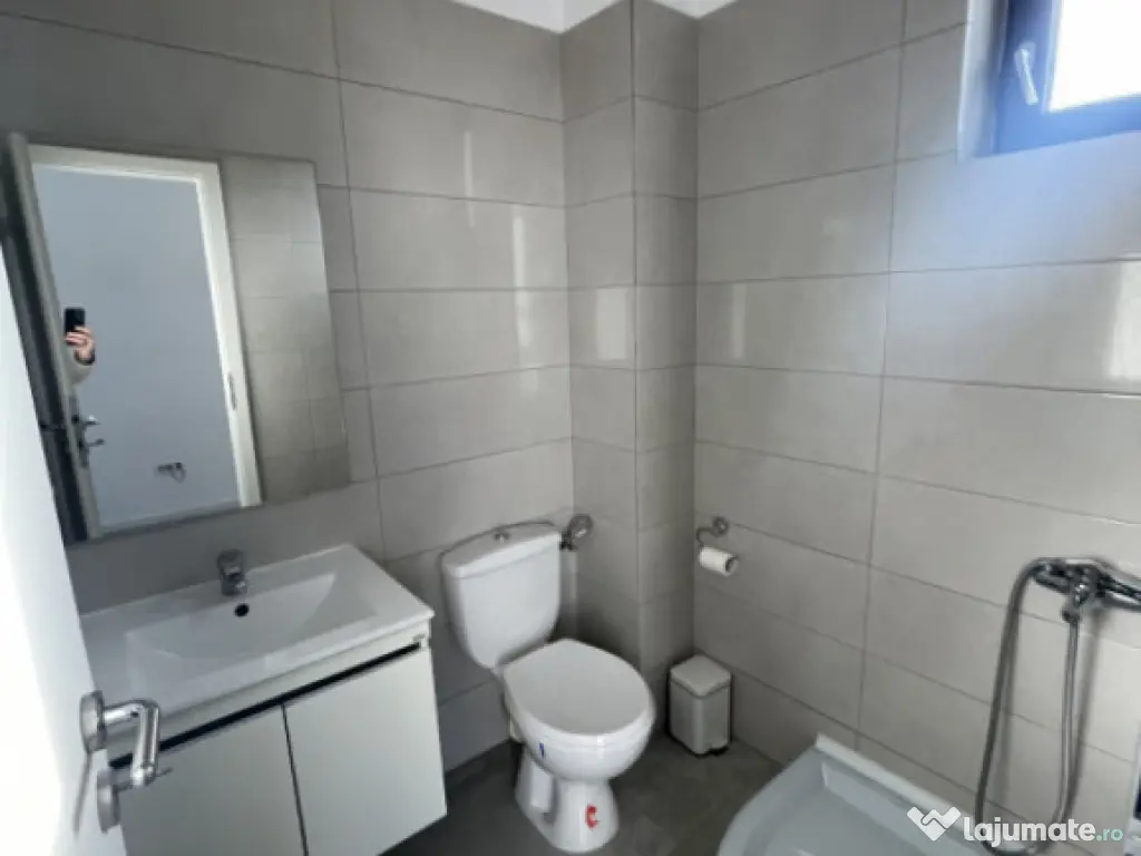 Vila de închiriat P+2E, 146mp, Bragadiru, Cartier Independe