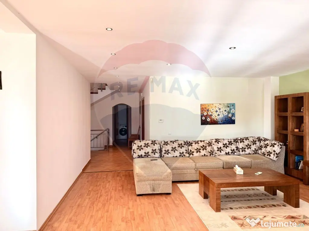 INCHIRIERE Vila 5 camere Otopeni/ Ferme