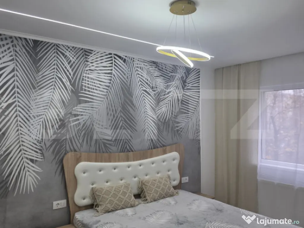 Apartament 3 camere, 62 mp, zona Shopping City