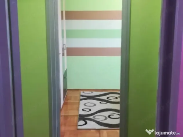 2 Camere de vanzare zona Tineretului