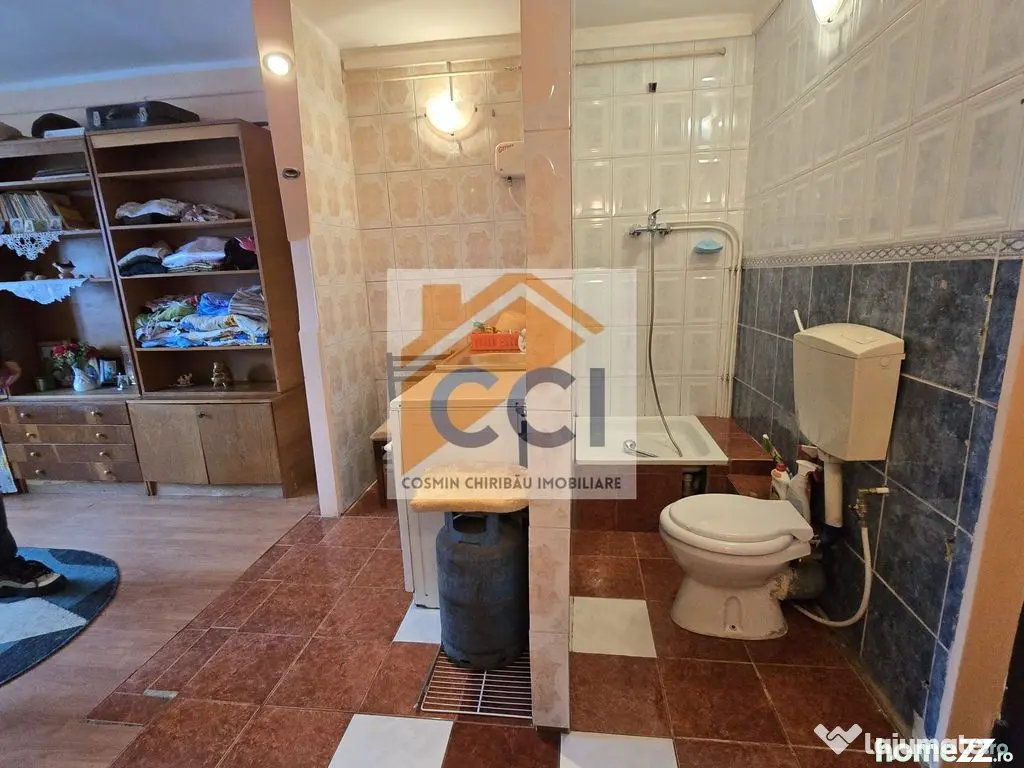 De vânzare garsonieră de buget Strada Condorilor, (uzin... - Bacau (Bacau)