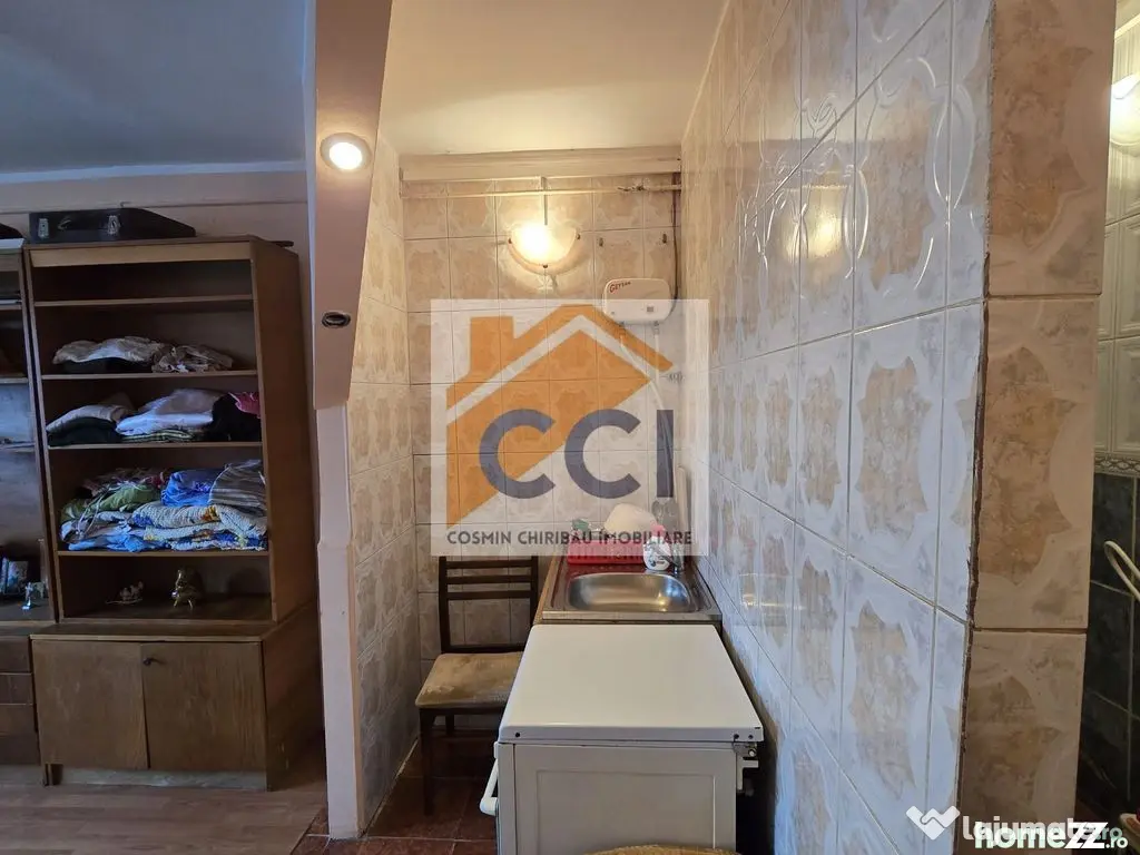 De vânzare garsonieră de buget Strada Condorilor, (uzin... - Bacau (Bacau)
