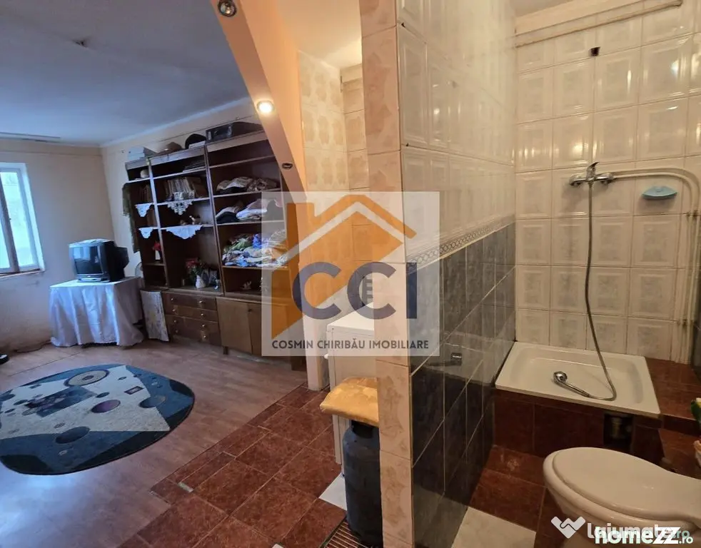 De vânzare garsonieră de buget Strada Condorilor, (uzin... - Bacau (Bacau)