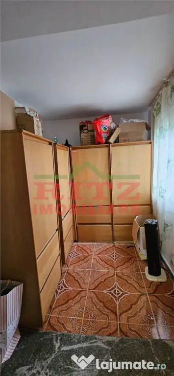 CASA DE VANZARE P 1 E