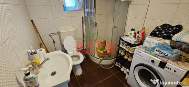 CASA DE VANZARE P 1 E