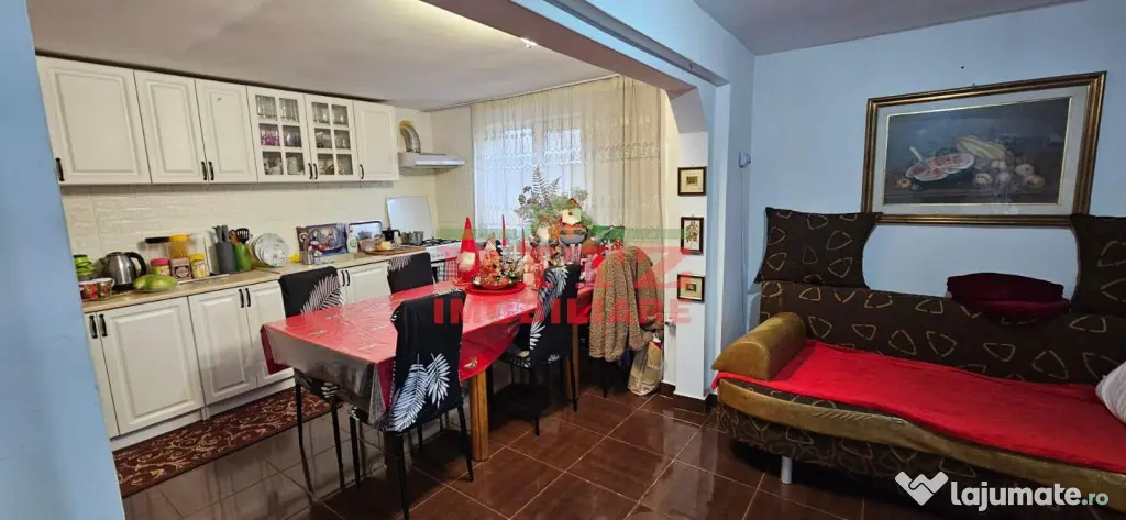 CASA DE VANZARE P 1 E