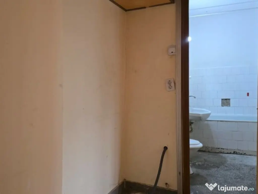 Apartament 3 camere in Deva, zona Eminescu, et 3