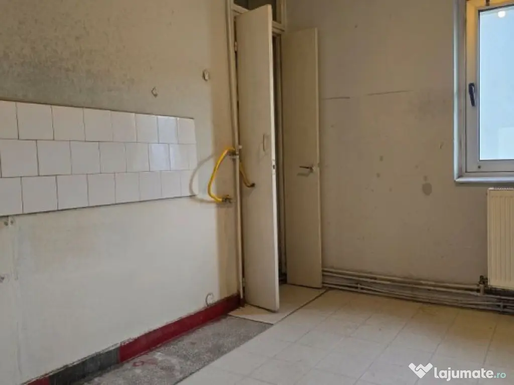 Apartament 3 camere in Deva, zona Eminescu, et 3