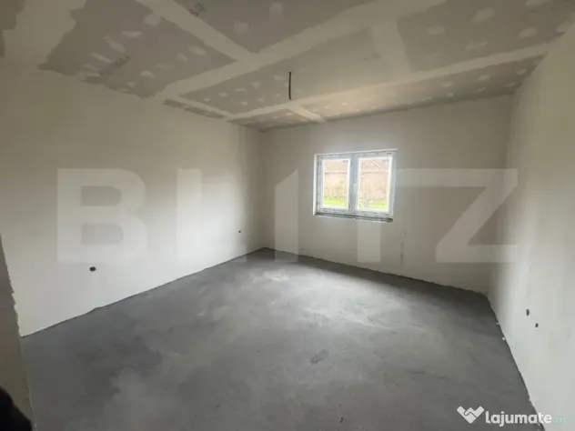 Casa cu 3 camere de vanzare , 100mp, teren 500 mp, in Lazuri