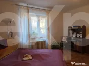 Oportunitate! Casă, 4 camere, curte comună, ultracentral, 