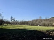 Teren 4.549 mp intravilan, cu posibilitate de parcelare.