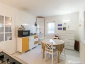 Casa Refugiu elegant,complet mobilat,cadru natural deosebit–Comarnic 