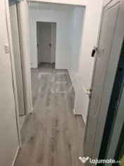 Apartament 2 Camere , Semi-Decomandat , Etaj 2/4 , Piata Res 