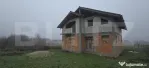 Casa la rosu, P+M, 4 camere, 400 mp teren, Simnicul de Jos