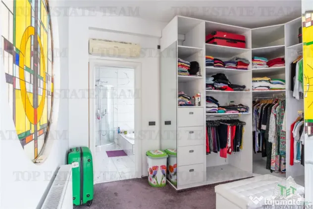 Vila 5 camere, Pasarea, Branesti cu piscina