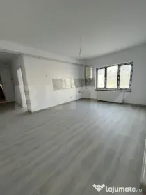 Apartament 3 camere, 65 mp, zona Visani