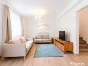 Vanzare Vila Familiala Azur Pipera, 4 cam 120mpu, curte m... 