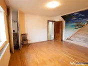 Apartament in vila,3 camere,90 mp utili,acces separat,Brasov 