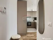 Apartament modern cu terasă, prima închiriere + loc de ... 