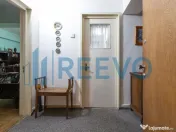 Apartament 4 camere, et. 1, str. 9 Mai, Bacău 