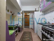 Apartament 4 camere, et. 1, str. 9 Mai, Bacău 