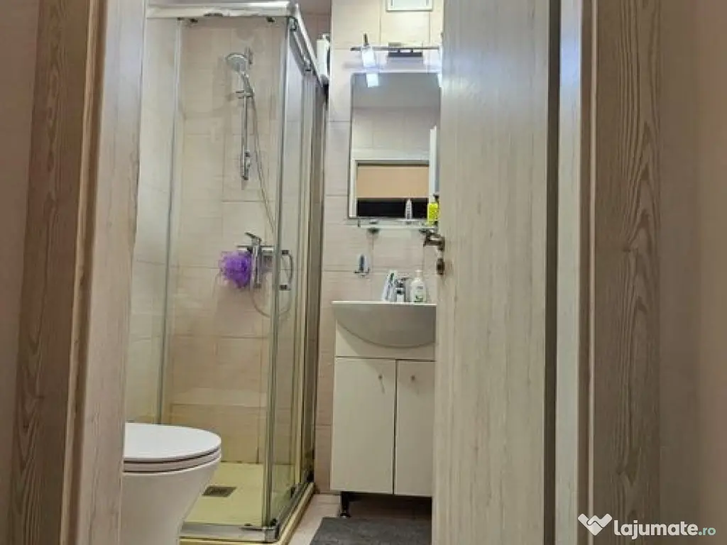 Apartament 4 camere zona Dacia - Constanta (Constanta)