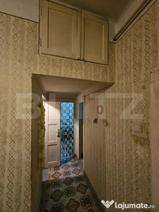 Apartament de vânzare cu 2 camere, 80mp, decomandat, Ocna M