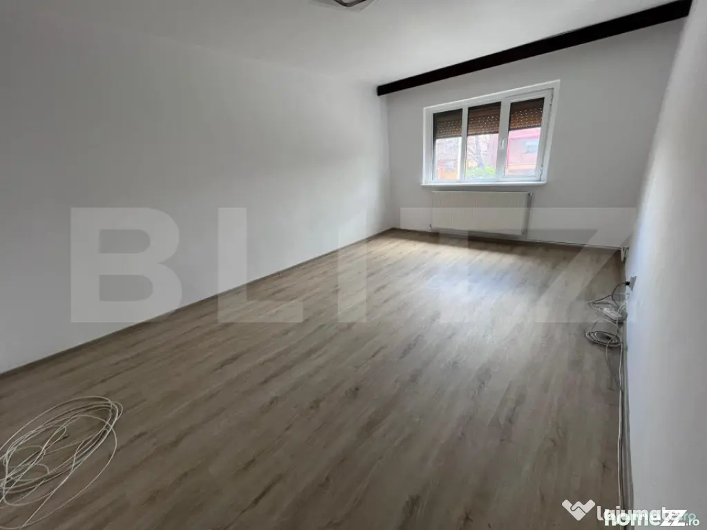 Apartament decomandat, 52 mp, zona Rovine - Craiova (Dolj)